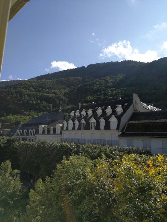 Hotel Des Lilas Bagneres-de-Luchon Luaran gambar