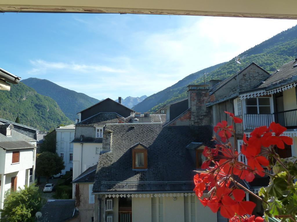 Hotel Des Lilas Bagneres-de-Luchon Bilik gambar